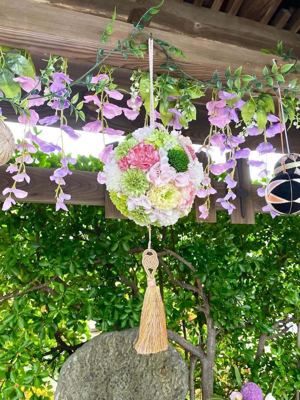 The color of June is purple photo