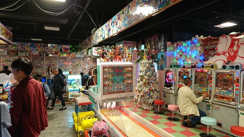 Vintage Arcade in Odaiba, Tokyo photo