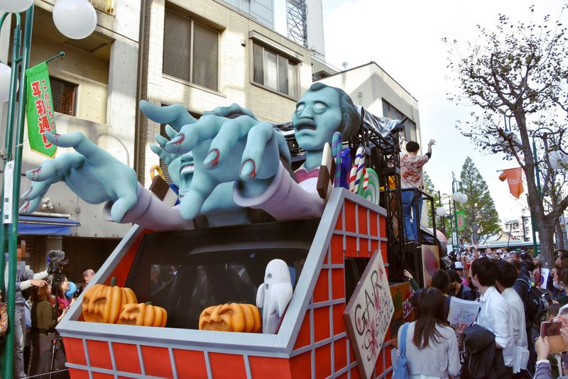2018 Kawasaki Halloween Parade, largest in event's history photo