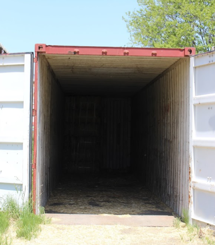 A Day for Self-Storage and Trunk Rooms in Japan photo