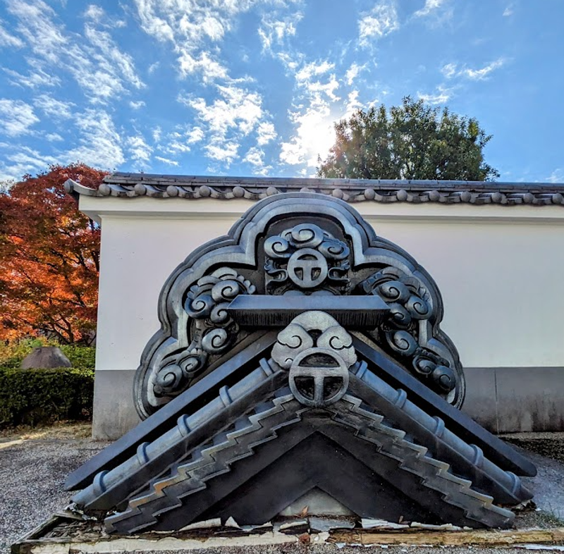 Guardians of the Rooftops: Japan's Onigawara photo