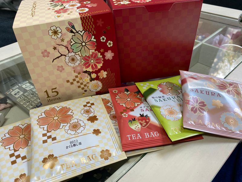 2021年日本的樱花味甜点和饮料 photo