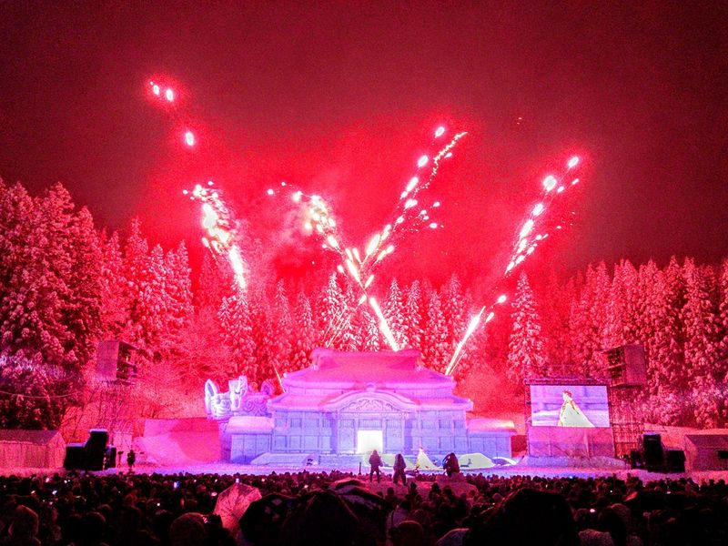 Top tips for starting out your 2020 in Niigata's winter wonderland photo