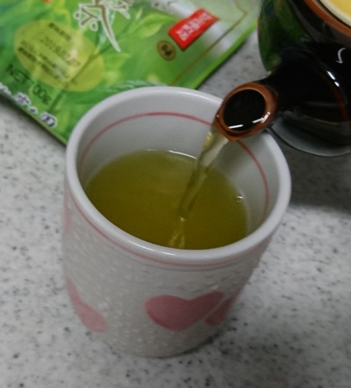 Delicious Shizuoka Green Tea (With Helpful Packaging) photo