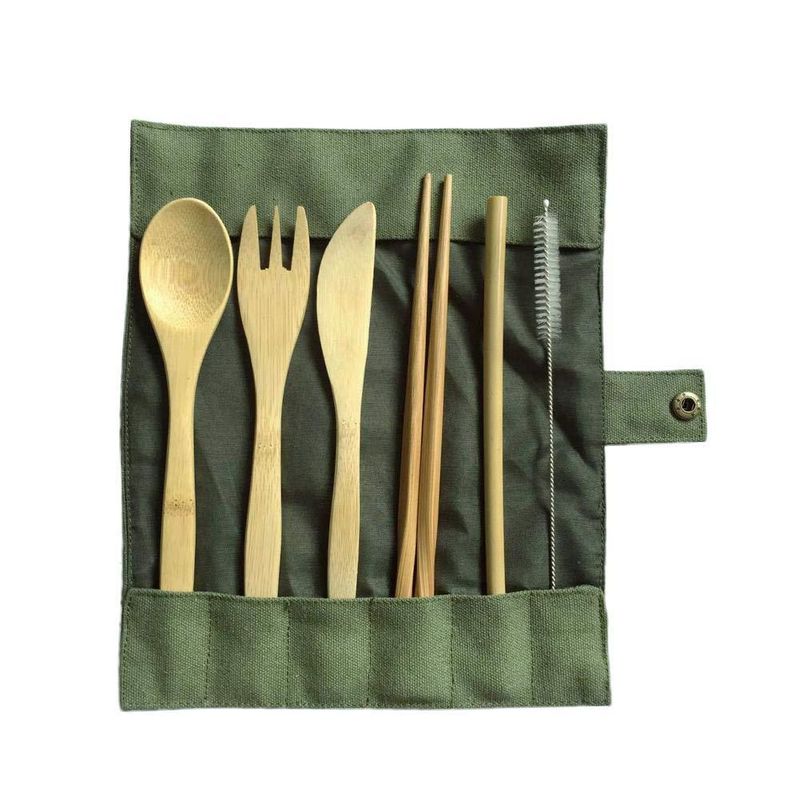 Bamboo cutlery as an alternative to single-use plastics photo