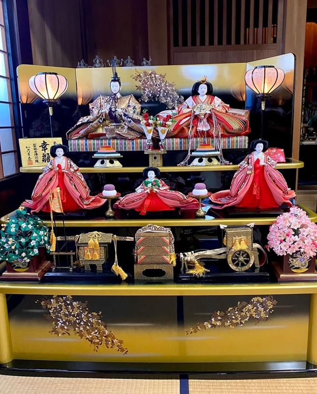 How families are celebrating Hinamatsuri in 2026 photo