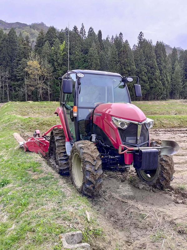 Aging farmers are a reminder of who keeps the fields growing photo