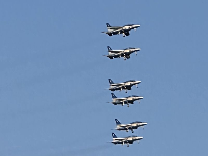 Blue Impulse: More Than Just an Air Show Attraction photo