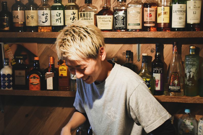 Finding identity in FTM, Tokyo bar owner helps others take pride in theirs photo