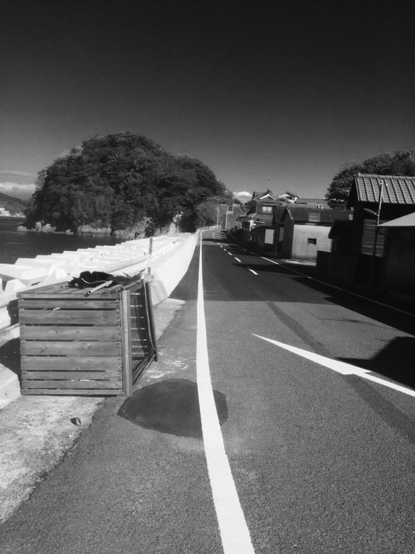 没有计划的旅程 - 在Gogoshima无意的漫步。 photo