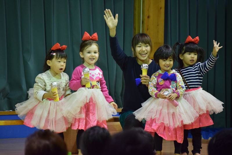 Three Tips for Parents with Children in Japanese Schools photo