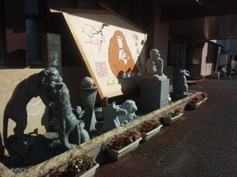 Summer Escape! How to Get to: Shiogama Shrine photo