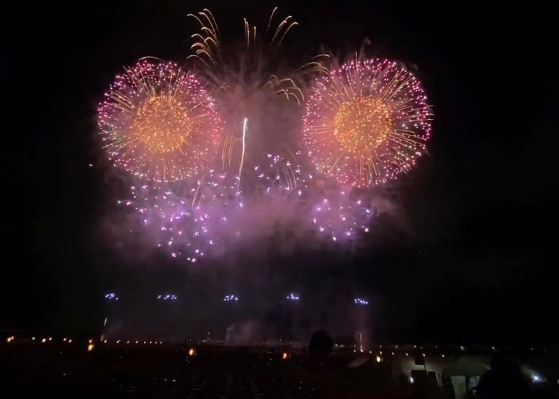 Why you should visit the Nagaoka Fireworks Festival photo