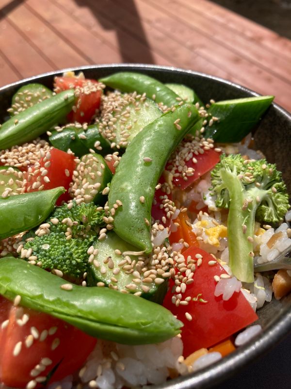 ちらし寿司は最高の春の食べ物です photo
