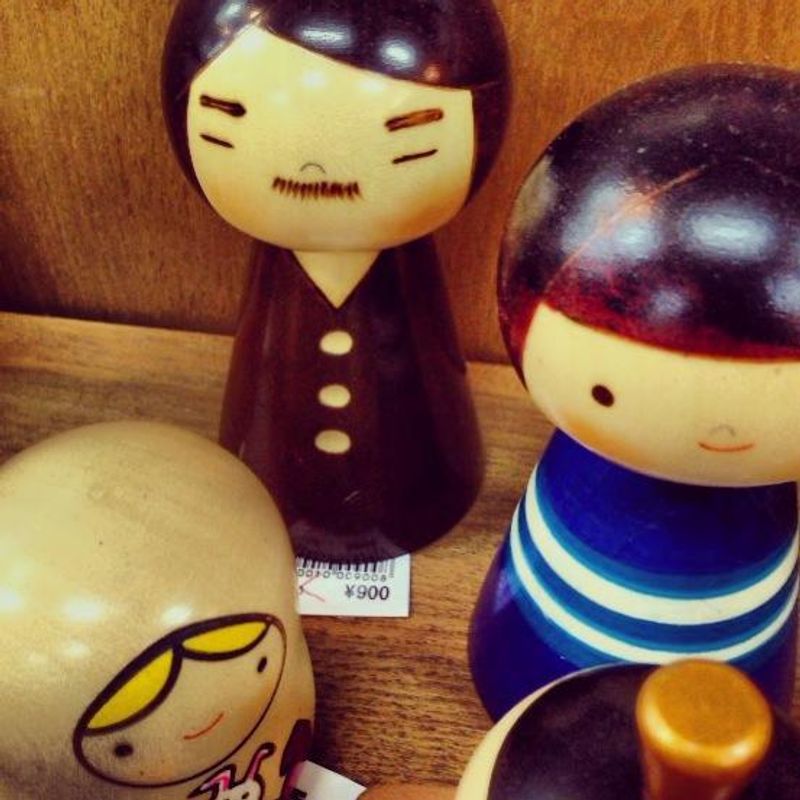 Things I didn't try early on: Kokeshi collecting (and making!) photo