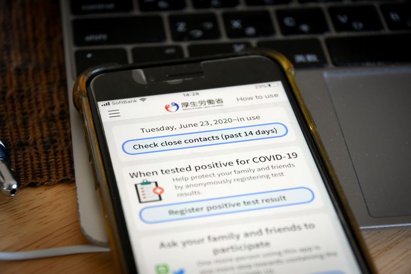 Japan gov’t coronavirus contact-tracing app COCOA photo