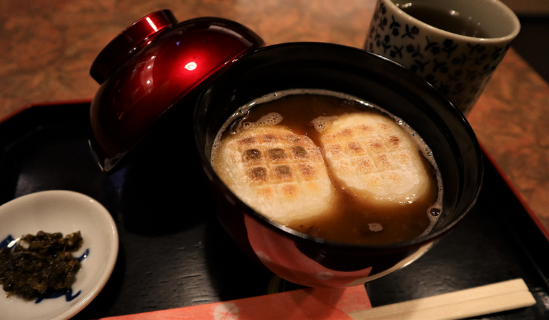 萬歳公重の「東京で出会う 心ときめく静岡茶」vol.10 「月光」の“極上のお餅とともにこだわりの日本茶を” photo