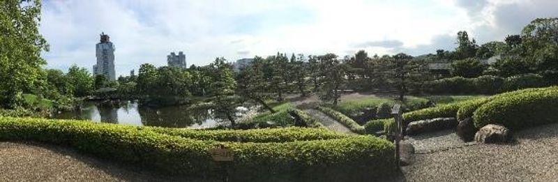 紅葉山庭園 photo