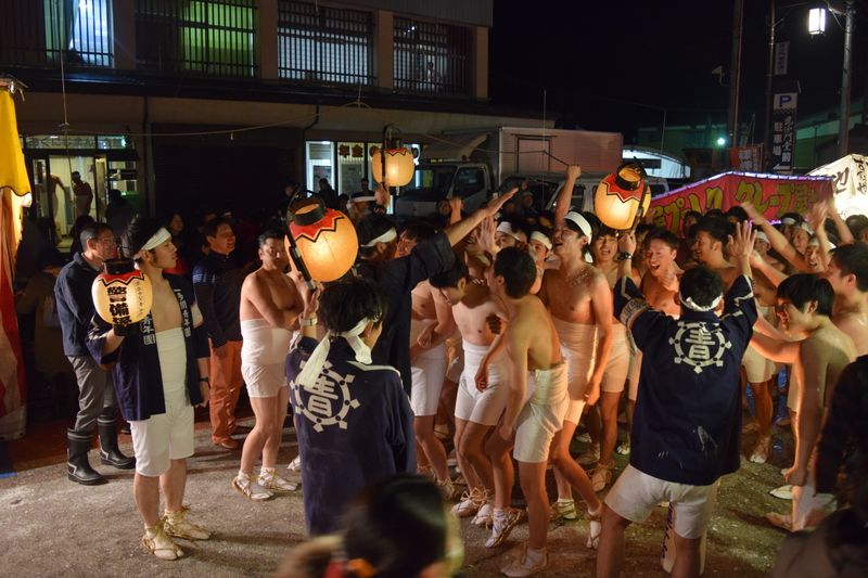 Niigata's Quirkiest Event: The Naked Pushing Festival photo