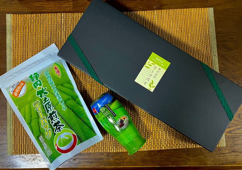 Reviewing Green Tea Goodies from Makinohara, Shizuoka photo